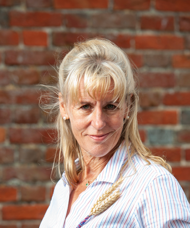 Minette Batters